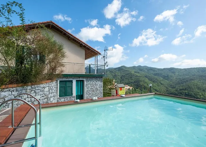 Rita Castiglione Chiavarese